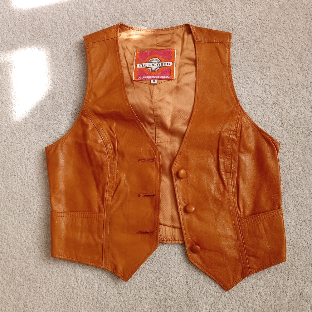 Vintage Ms. Pioneer Leather Vest in Tan